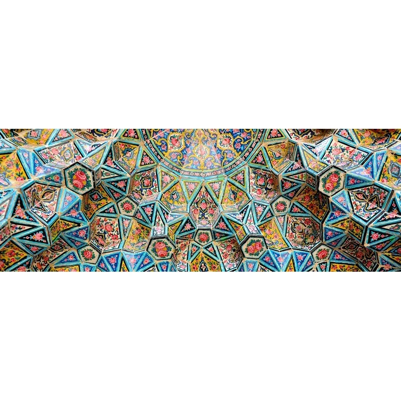 تصویر با کیفیت نمایی از مقرنس کاری بسیار زیبای سقف مسجد صورتی -کد 30191