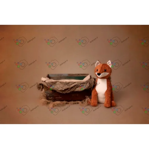 بک دراپ نوزاد جعبه چوبی و عروسک روباه-کد 5360
